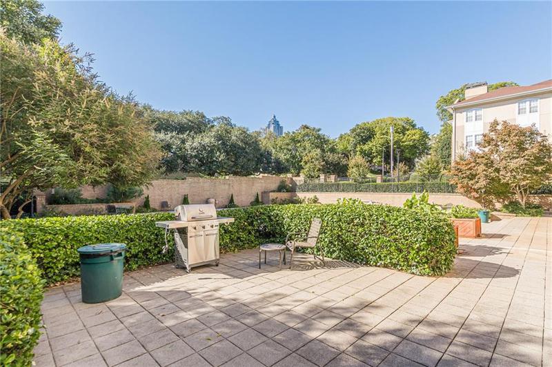 Image for property 240 Renaissance Parkway 104, Atlanta, GA 30308