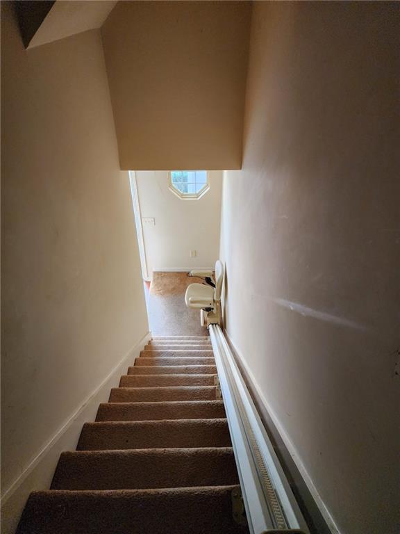 Image for property 424 Village Way, Loganville, GA 30052