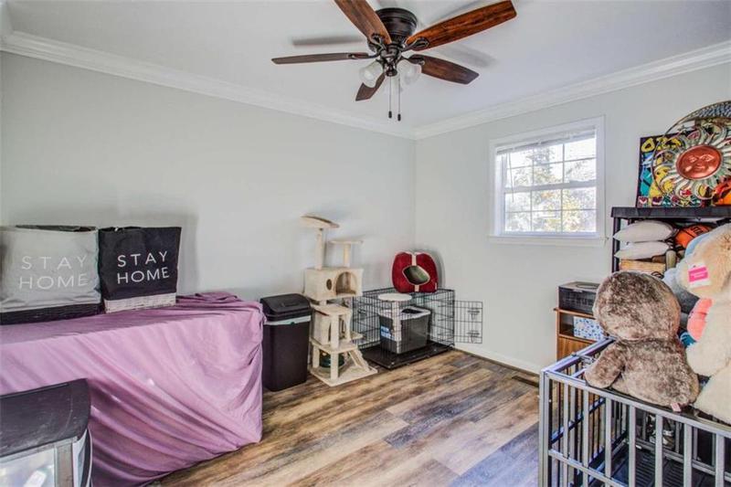 Image for property 200 Golden Avenue, Dahlonega, GA 30533