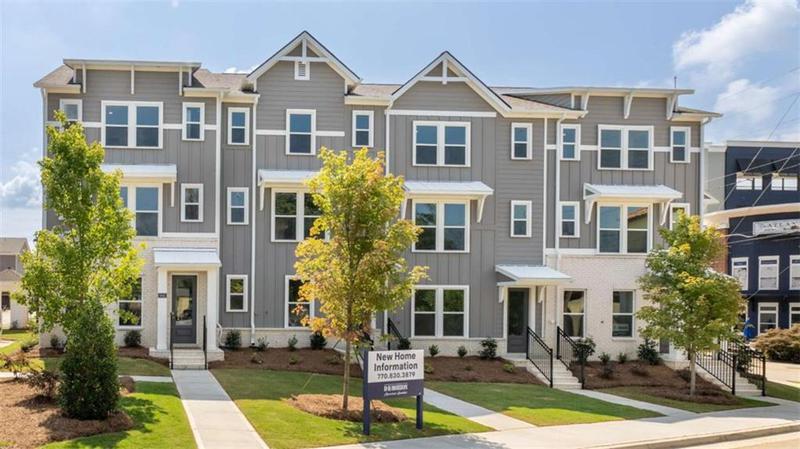 Image for property 113 Chestnut Trace 8, Hapeville, GA 30354