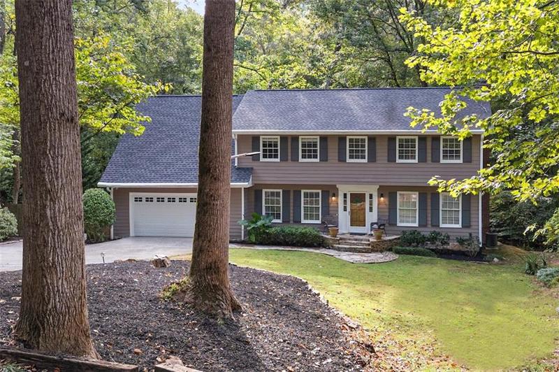 Image for property 10555 Shallowford Road, Roswell, GA 30075