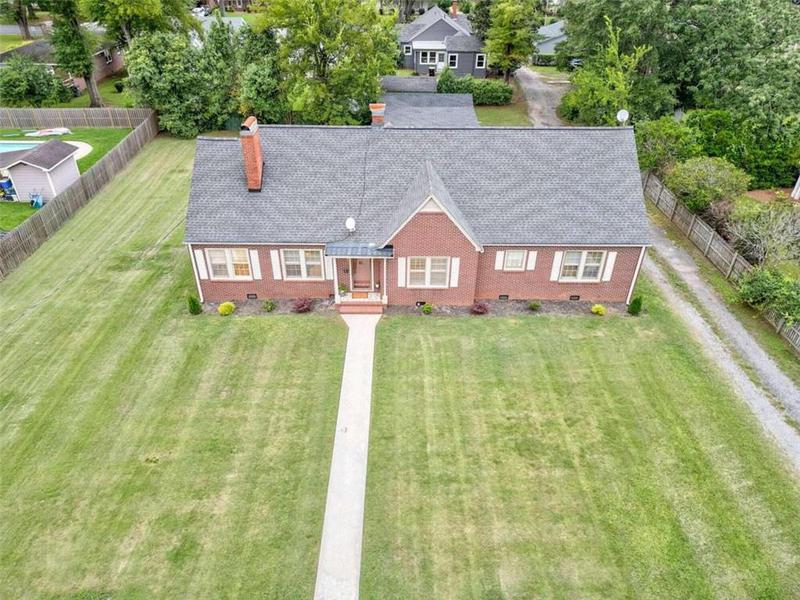 Image for property 210 Fairmount Avenue, Cedartown, GA 30125