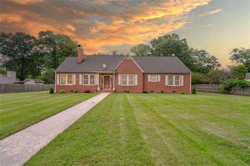 Image for property 210 Fairmount Avenue, Cedartown, GA 30125