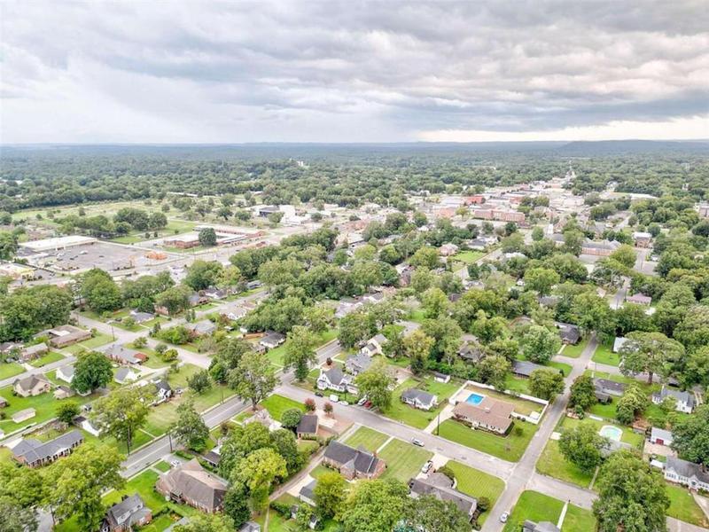 Image for property 210 Fairmount Avenue, Cedartown, GA 30125