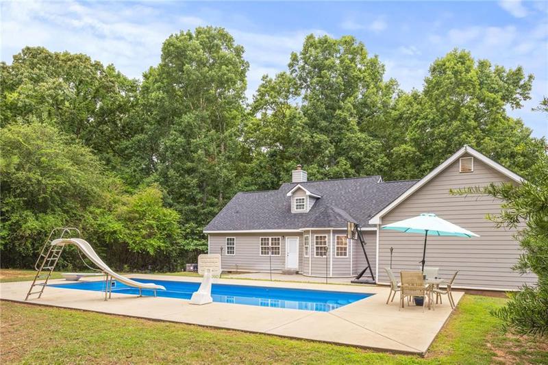 Image for property 160 Cross Road, Covington, GA 30016
