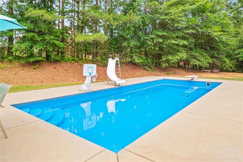 Image for property 160 Cross Road, Covington, GA 30016