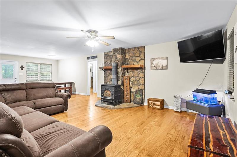 Image for property 160 Cross Road, Covington, GA 30016