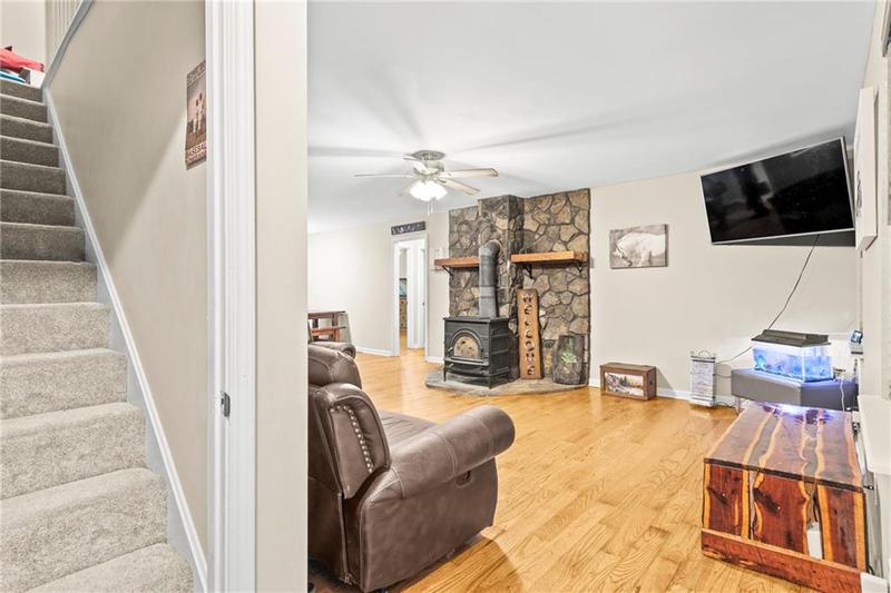 Image for property 160 Cross Road, Covington, GA 30016
