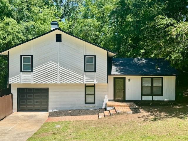 Image for property 3988 Chimney Ridge Drive, Ellenwood, GA 30294