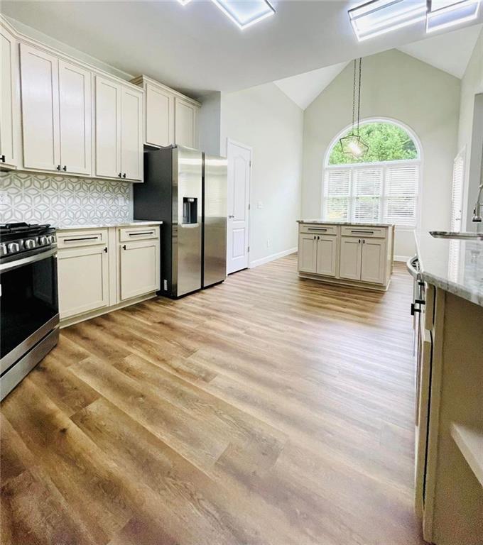 Image for property 306 Mountain Laurel Walk, Canton, GA 30114