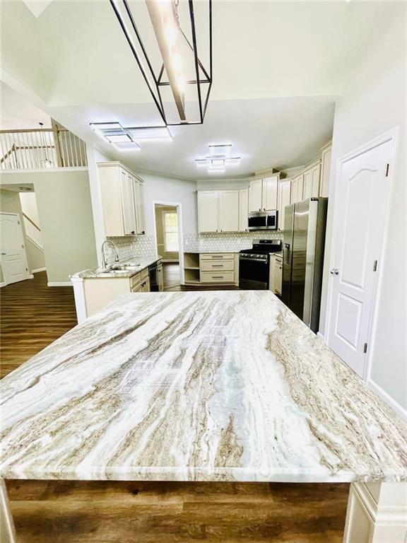 Image for property 306 Mountain Laurel Walk, Canton, GA 30114