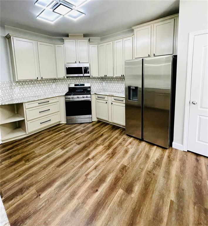 Image for property 306 Mountain Laurel Walk, Canton, GA 30114