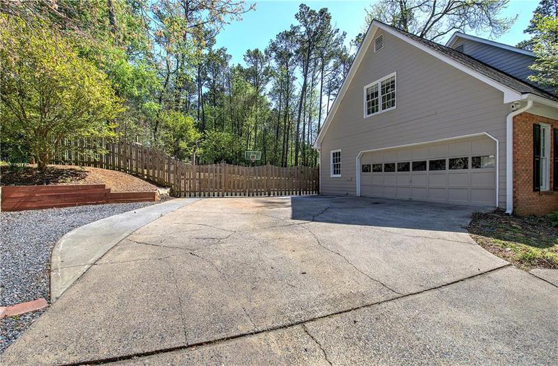 Image for property 2921 Wickford Drive, Kennesaw, GA 30152