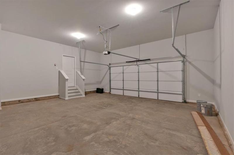 Image for property 16 Grove Pointe Way, Cartersville, GA 30120