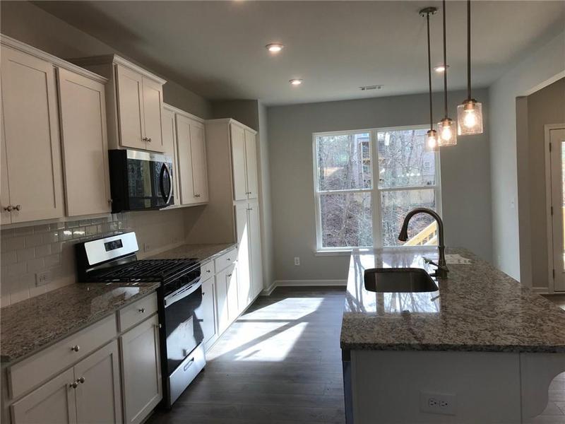 Image for property 16 Grove Pointe Way, Cartersville, GA 30120
