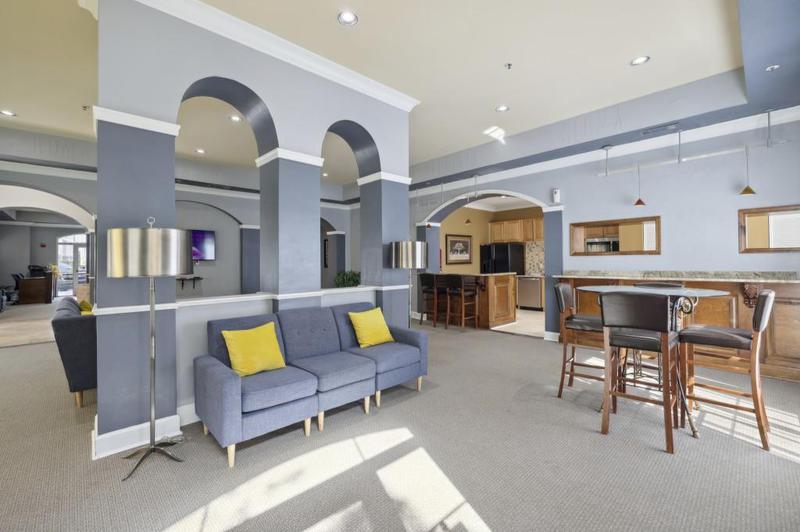 Image for property 10 Perimeter Summit Boulevard 4435, Brookhaven, GA 30319