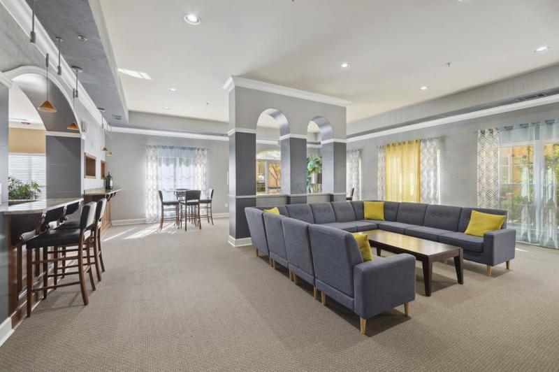 Image for property 10 Perimeter Summit Boulevard 4435, Brookhaven, GA 30319