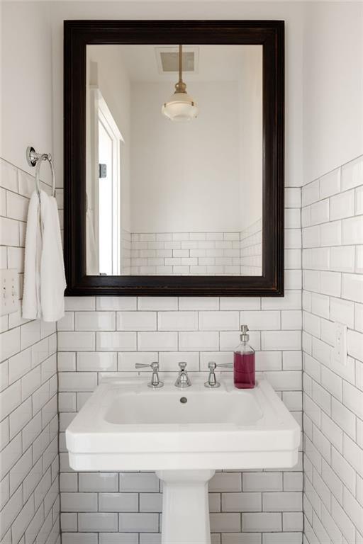 Image for property 9057 Selborne Lane, Chattahoochee Hills, GA 30268