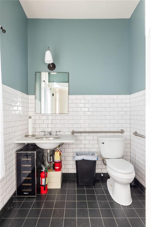 Image for property 9057 Selborne Lane, Chattahoochee Hills, GA 30268