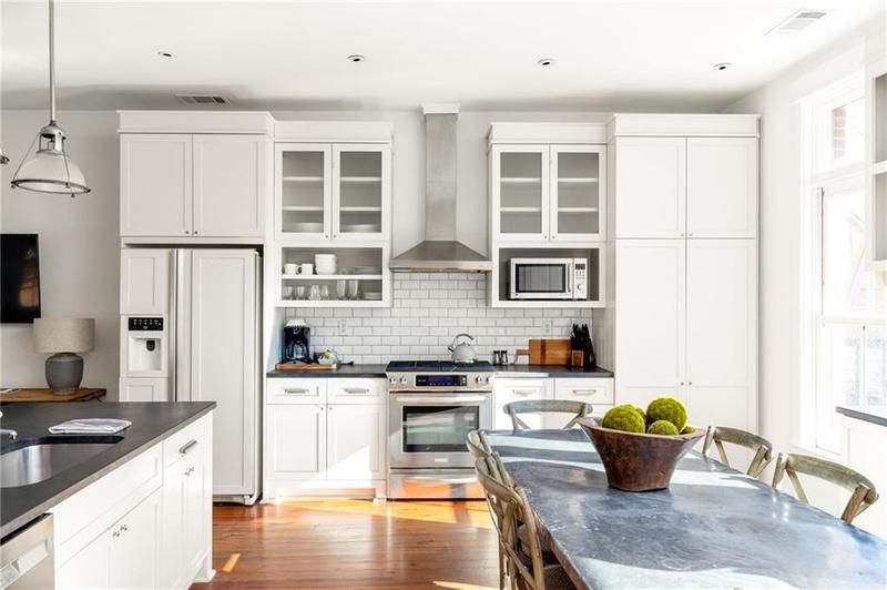 Image for property 9057 Selborne Lane, Chattahoochee Hills, GA 30268