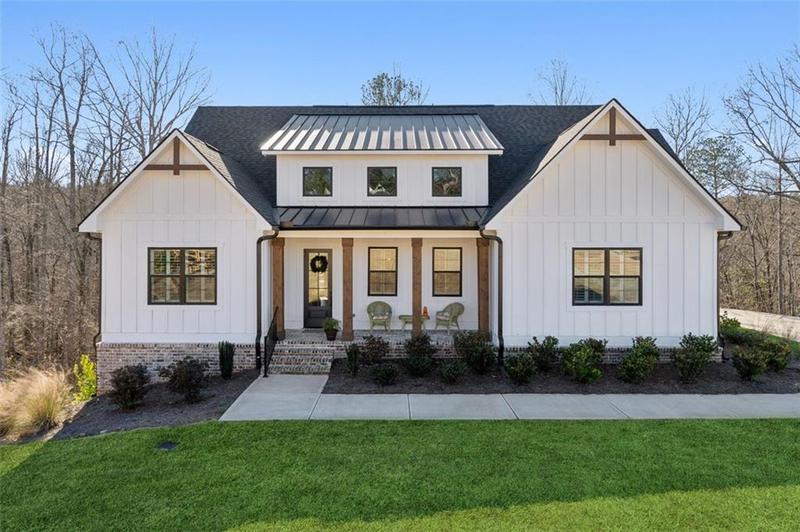 Image for property 392 LONDON Road, Ball Ground, GA 30107