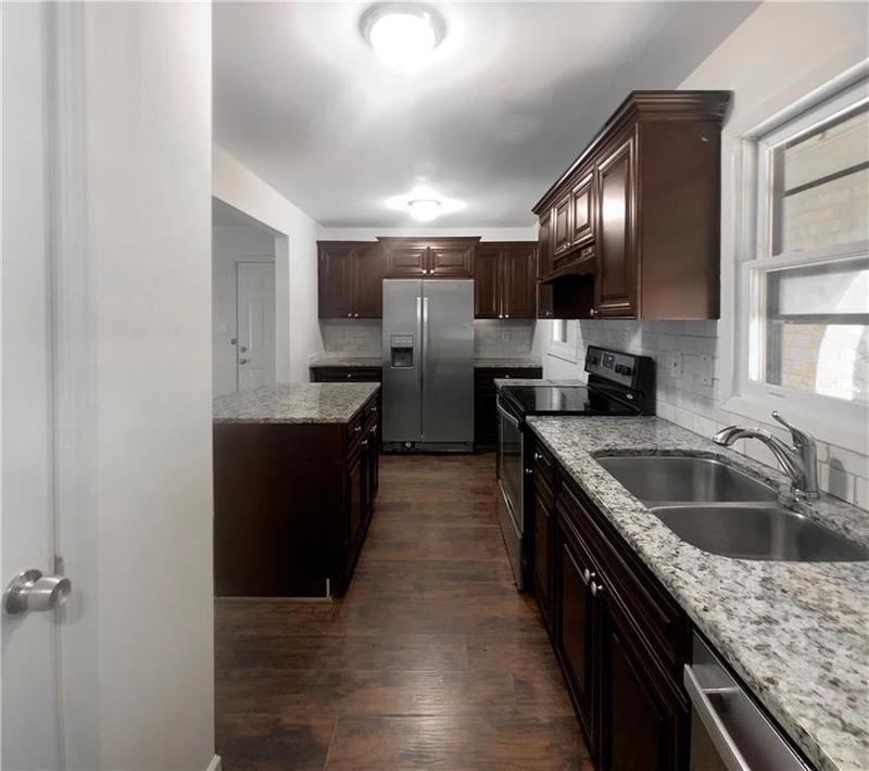 Image for property 4128 Snapfinger Way, Decatur, GA 30035