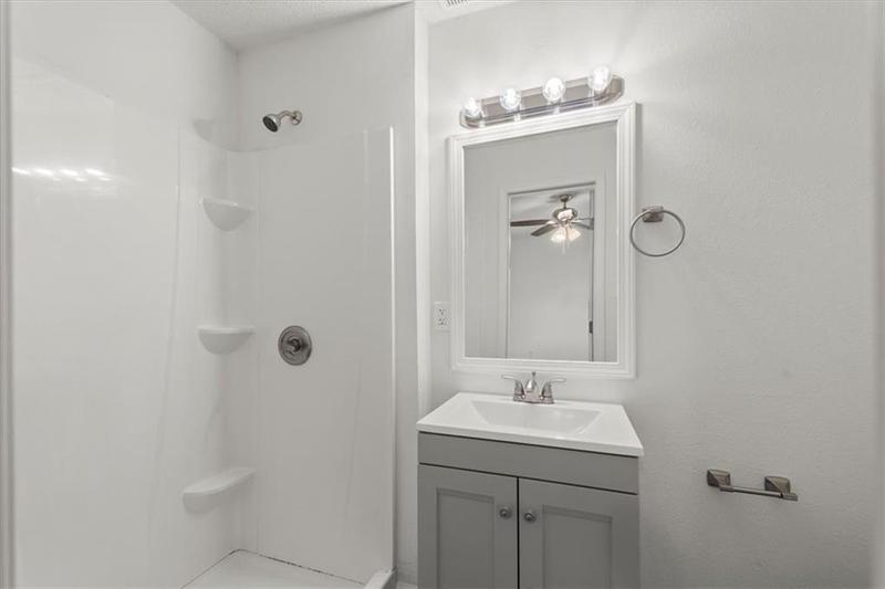Image for property 10 Burch Avenue, Newnan, GA 30263