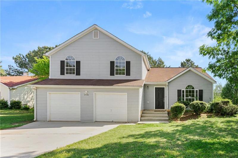 Image for property 7194 Oakwood Circle, Rex, GA 30273