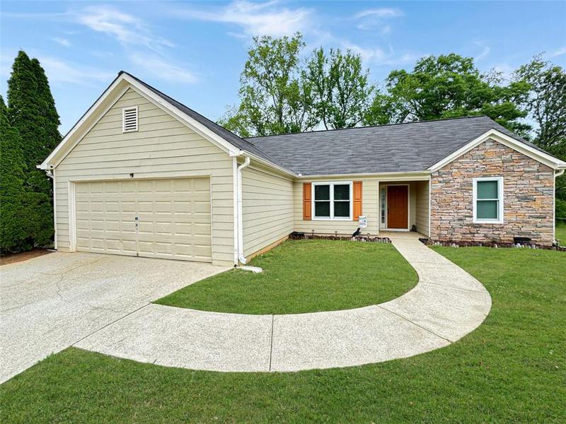 Image for property 698 BERANDA Circle, Douglasville, GA 30134