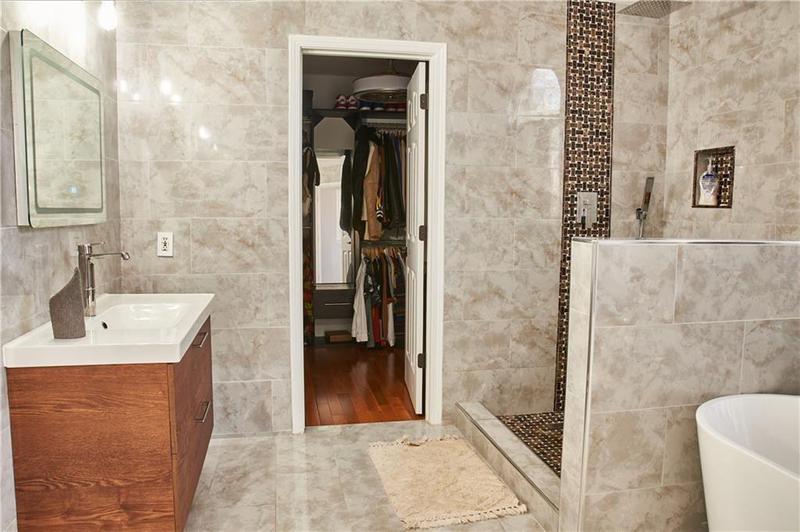 Image for property 2105 Bentbrooke Trail, Lawrenceville, GA 30043