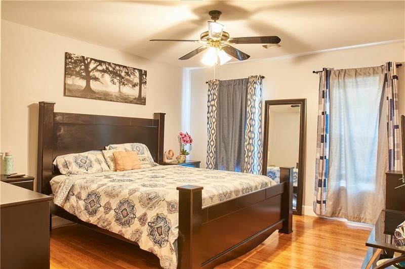 Image for property 2105 Bentbrooke Trail, Lawrenceville, GA 30043