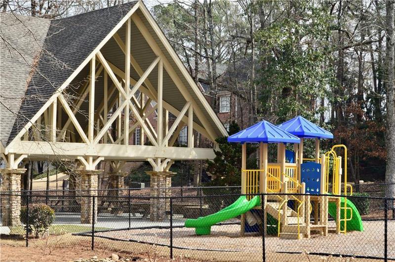 Image for property 2105 Bentbrooke Trail, Lawrenceville, GA 30043