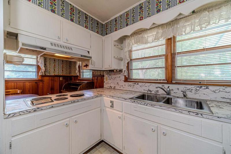 Image for property 1645 Highpoint Road, Snellville, GA 30078