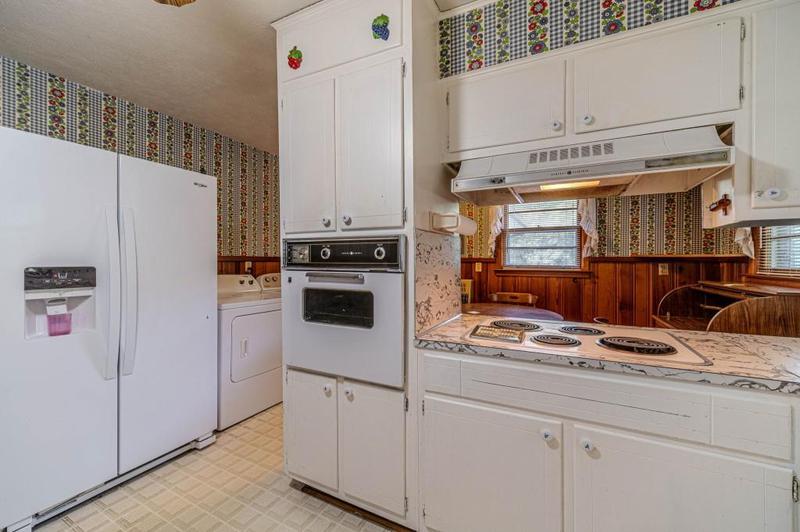 Image for property 1645 Highpoint Road, Snellville, GA 30078