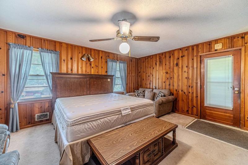 Image for property 1645 Highpoint Road, Snellville, GA 30078