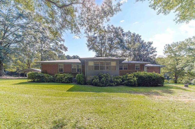 Image for property 1645 Highpoint Road, Snellville, GA 30078