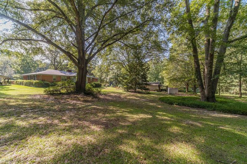 Image for property 1645 Highpoint Road, Snellville, GA 30078