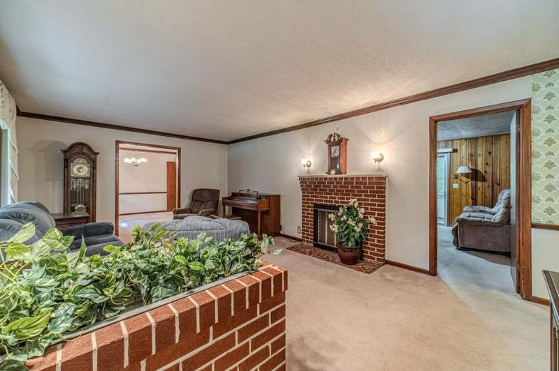 Image for property 1645 Highpoint Road, Snellville, GA 30078