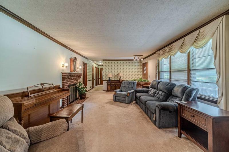 Image for property 1645 Highpoint Road, Snellville, GA 30078