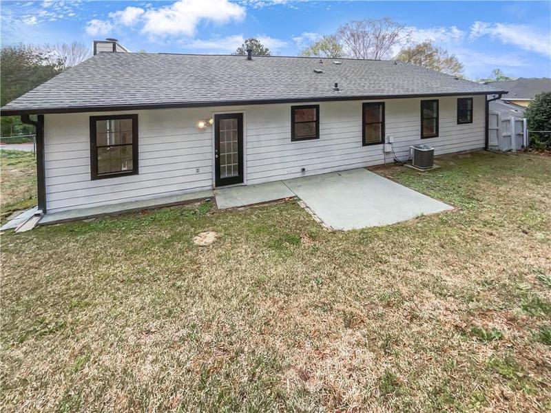 Image for property 2713 Laurel View Drive, Snellville, GA 30039