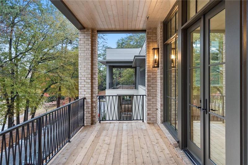 Image for property 90 Sheridan Drive, Atlanta, GA 30305