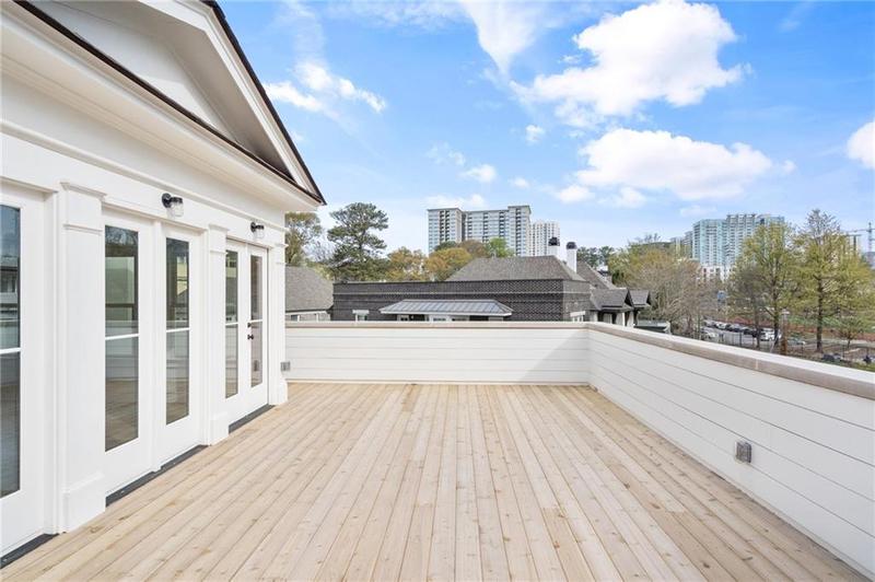 Image for property 90 Sheridan Drive, Atlanta, GA 30305