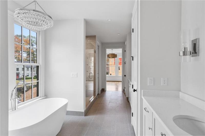 Image for property 90 Sheridan Drive, Atlanta, GA 30305