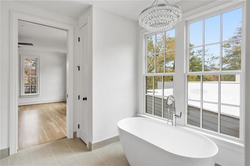 Image for property 90 Sheridan Drive, Atlanta, GA 30305