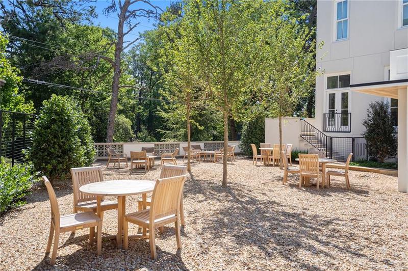Image for property 90 Sheridan Drive, Atlanta, GA 30305
