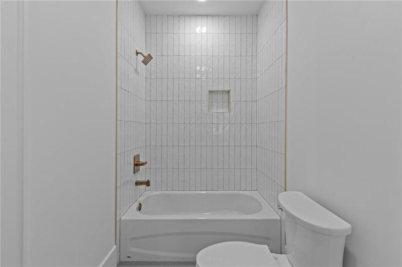 Image for property 159 Shadburn Ferry Road, Buford, GA 30518
