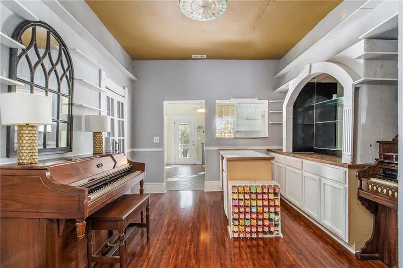 Image for property 1208 Broad Street, Rome, GA 30161