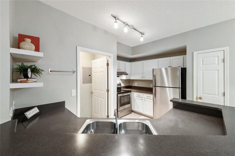 Image for property 955 Juniper Street 2324, Atlanta, GA 30309