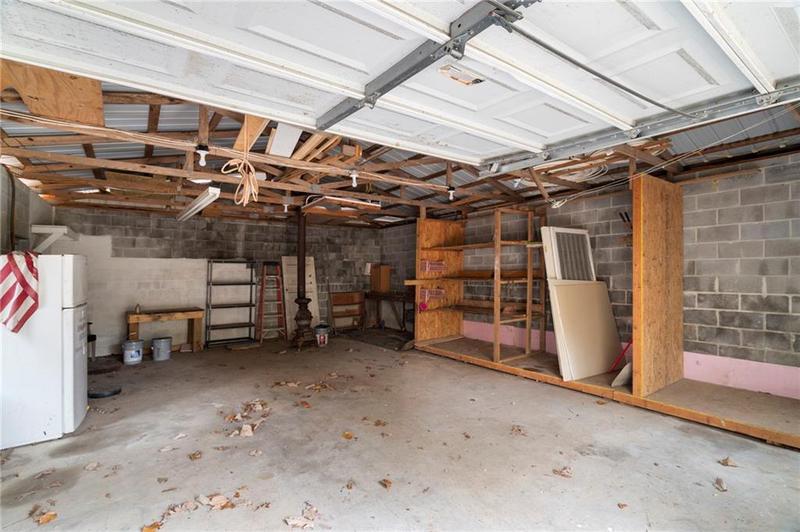 Image for property 6053 Henderson Mountain Road, Jasper, GA 30143
