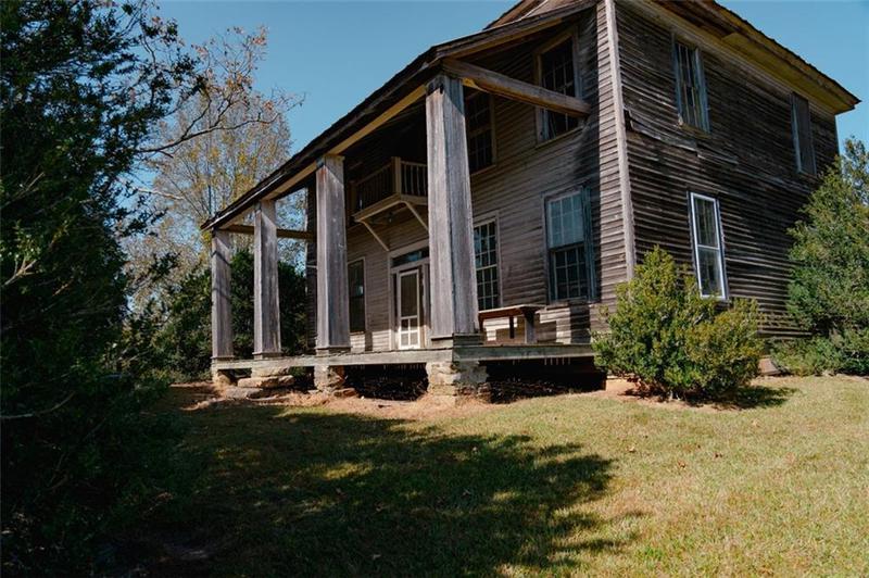 Image for property 1955 Alec Mountain Road, Clarkesville, GA 30523